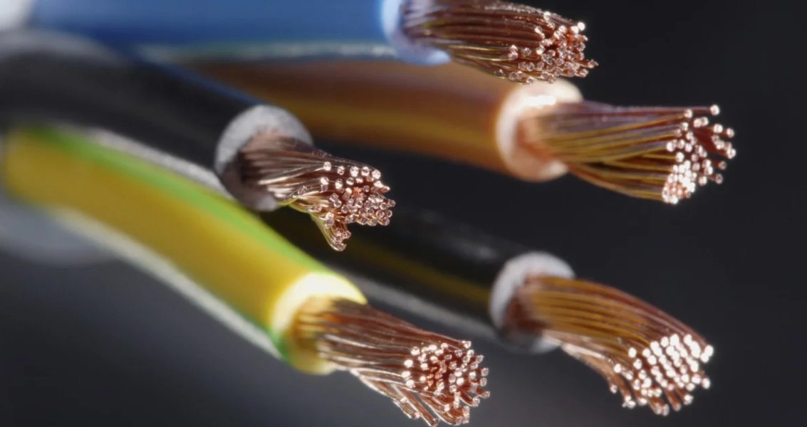 Müxtəlif növ və kəsikli kabellər